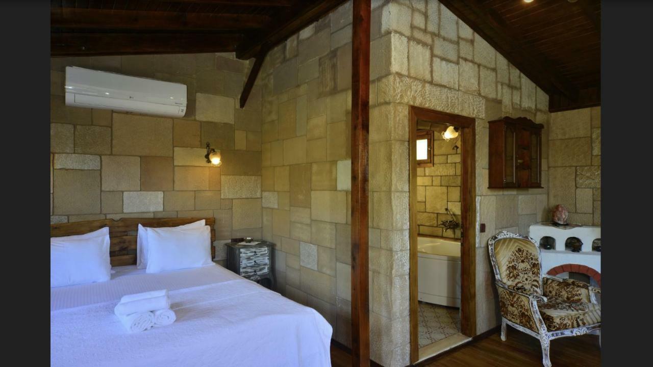 Гостевой дом Salkim Konak Ve Agac Evler Сельчук Экстерьер фото